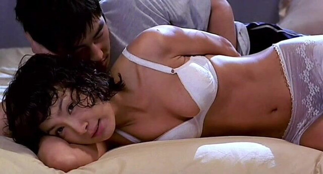 Kim Seo-hyung nude - The Sweet Sex and Love (2003)