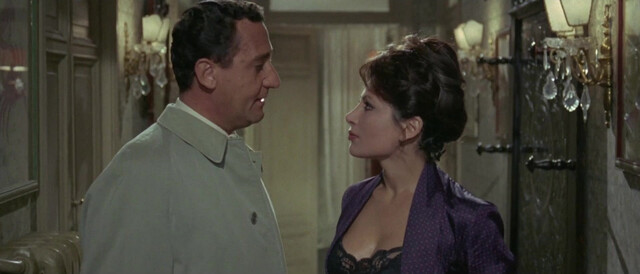 Adriana Giuffre sexy - Il medico della mutua (1968)