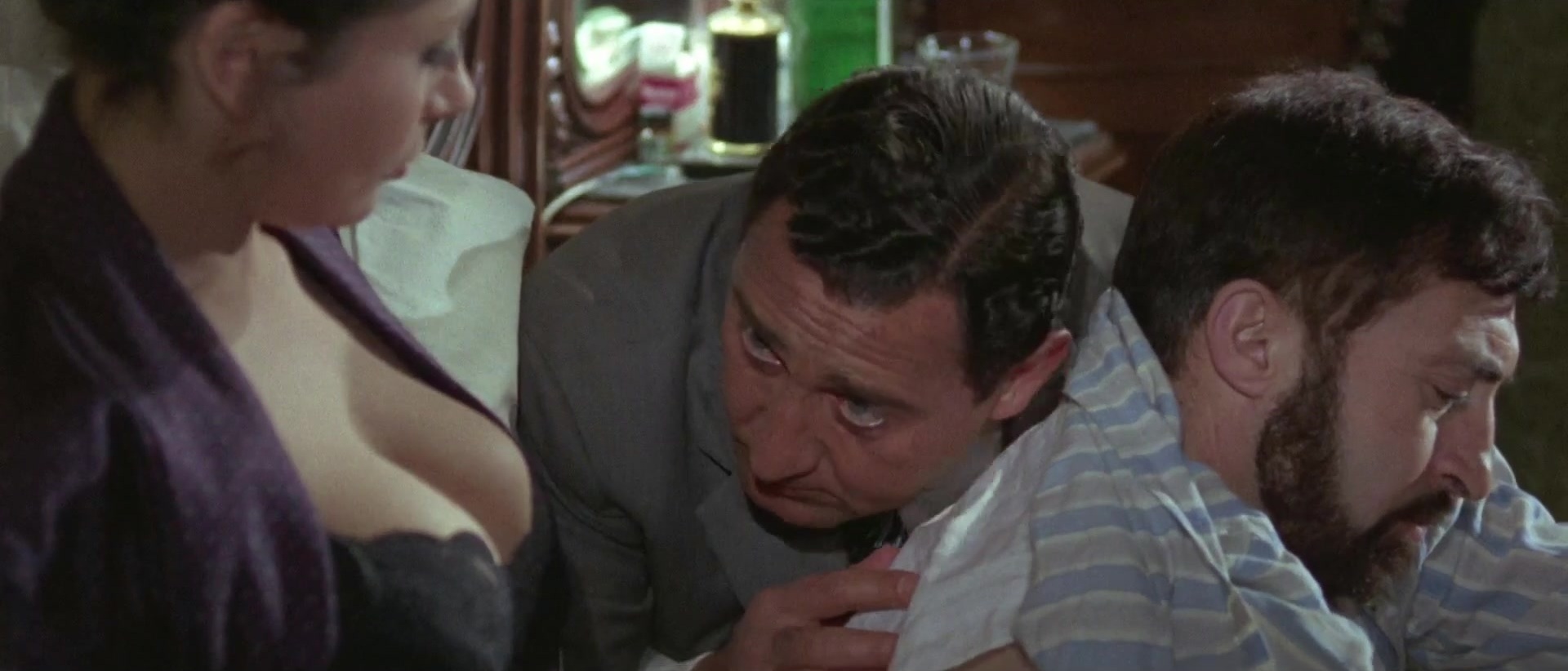 Adriana Giuffre sexy - Il medico della mutua (1968)