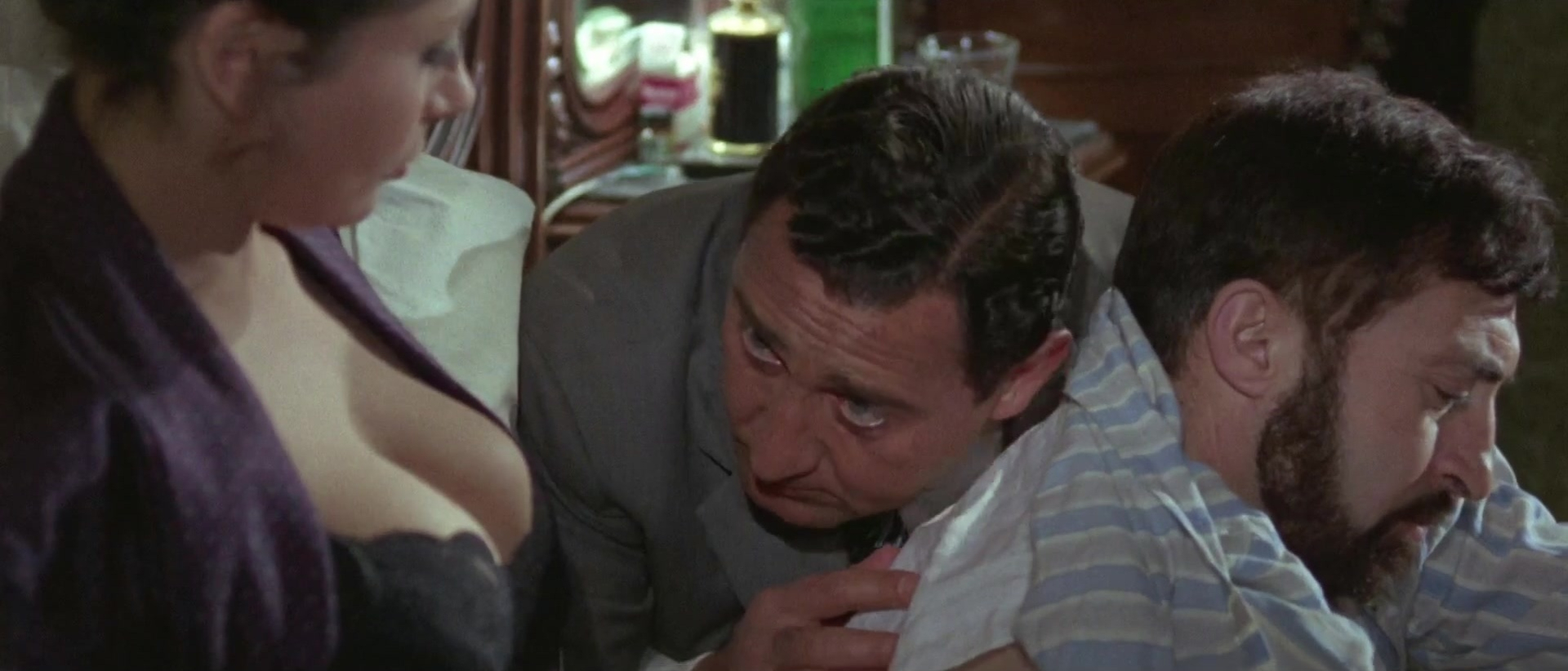 Adriana Giuffre sexy - Il medico della mutua (1968)