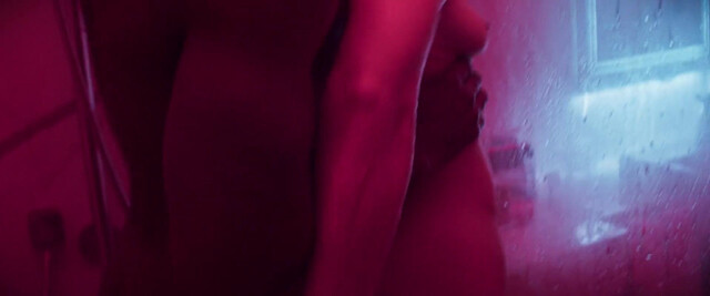 Sian Altman nude - Graphic Desires (2022)