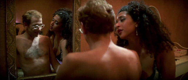 Vicenta N'Dongo nude - Airbag (1997)