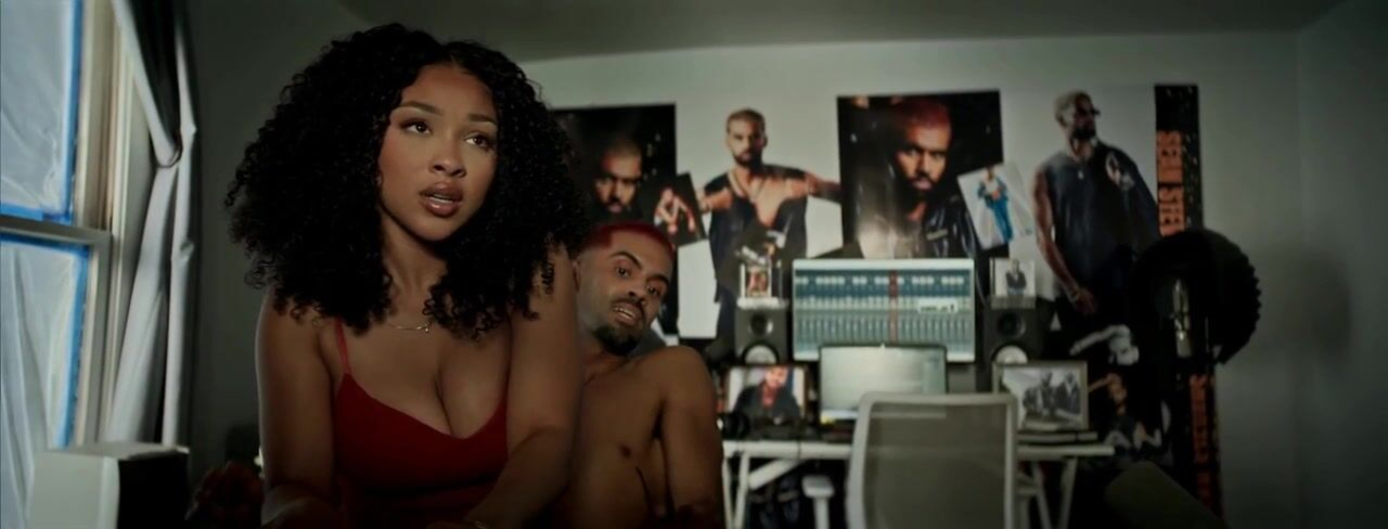 Asia Holiday sexy - The Follower (2025)