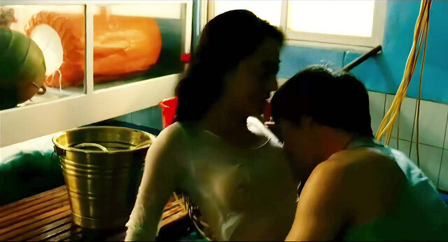 Yoon Da-gyeong nude, Jang Seo-hee sexy - Secrets, Objects (2011)