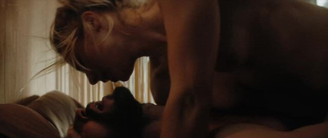 Sallie Harmsen nude - De Ballonvaarder (2025)