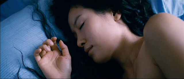 Lee Mi-yeon sexy, Lee Tae-ran sexy - Love Exposure (2007)