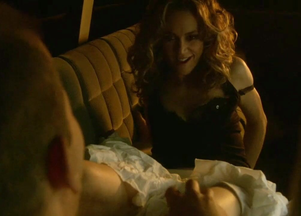 Ally Walker sexy - Sleeper Cell s01e06 (2005)