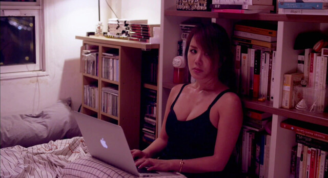 Uhm Jung-hwa nude, So-Ri Moon sexy - Venus Talk (2014)