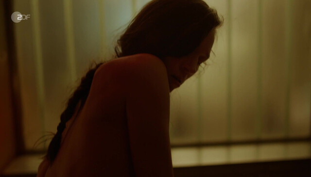 Sabine Timoteo nude - Karigula (2024)