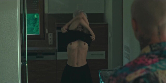 Pola Gonciarz nude, Jessica Polak nude, Izabela Markiewicz nude, etc - Druga Furioza (2025)