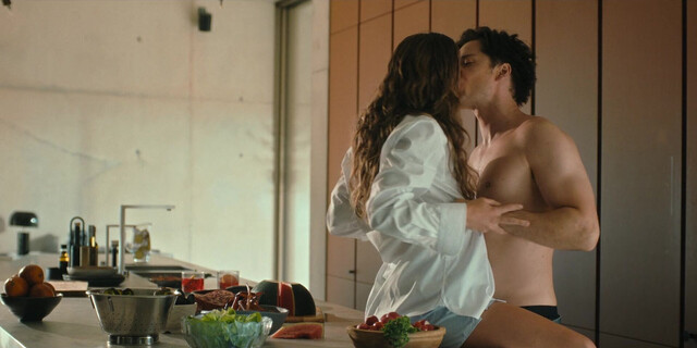 Svenja Jung nude, Lucía Barrado sexy - Fall for Me (2025)