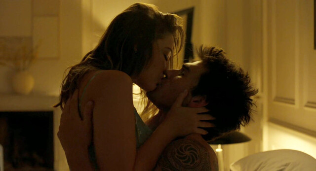 Madelyn Cline sexy - The Map That Leads to You (2025)