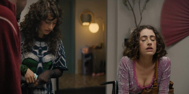 Rachel Sennott nude, Odessa A'zion sexy - I Love LA s01e01 (2025)