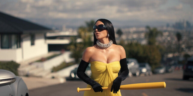 Kim Kardashian sexy, Jessica Simpson sexy, Niecy Nash sexy, Teyana Taylor sexy - All's Fair s01e01-03 (2025)