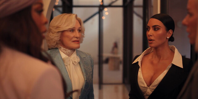 Kim Kardashian sexy, Jessica Simpson sexy, Niecy Nash sexy, Teyana Taylor sexy - All's Fair s01e01-03 (2025)