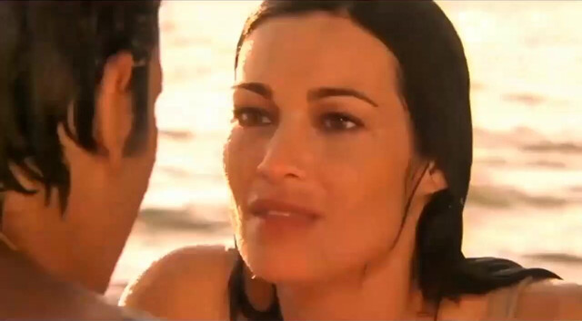 Manuela Arcuri nude - ll peccato e la vergogna s01e01 (2010)