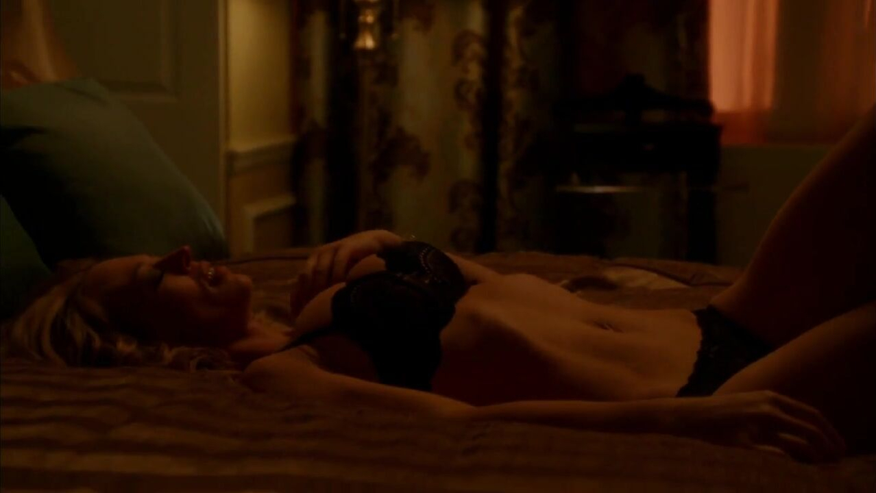 Jeri Ryan sexy - Body of Proof s03e06 (2013)