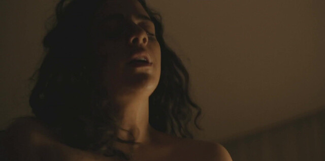 Martha Nowill nude - Hard s03e03 (2020)