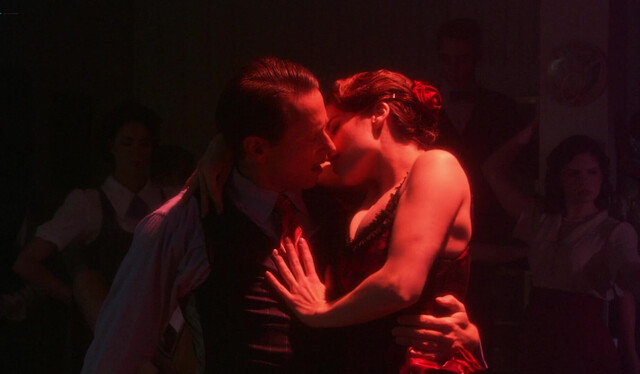 Kristen Bell sexy, Neve Campbell sexy,Amy Spanger sexy, Ana Gasteyer sexy - Reefer Madness: The Movie Musical (2005)