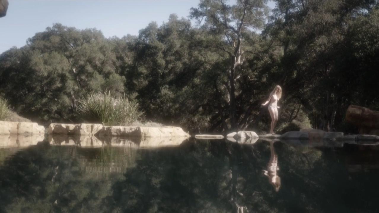 Nude Video Celebs Olivia Macklin Nude The Young Pope S01e07 08 2016