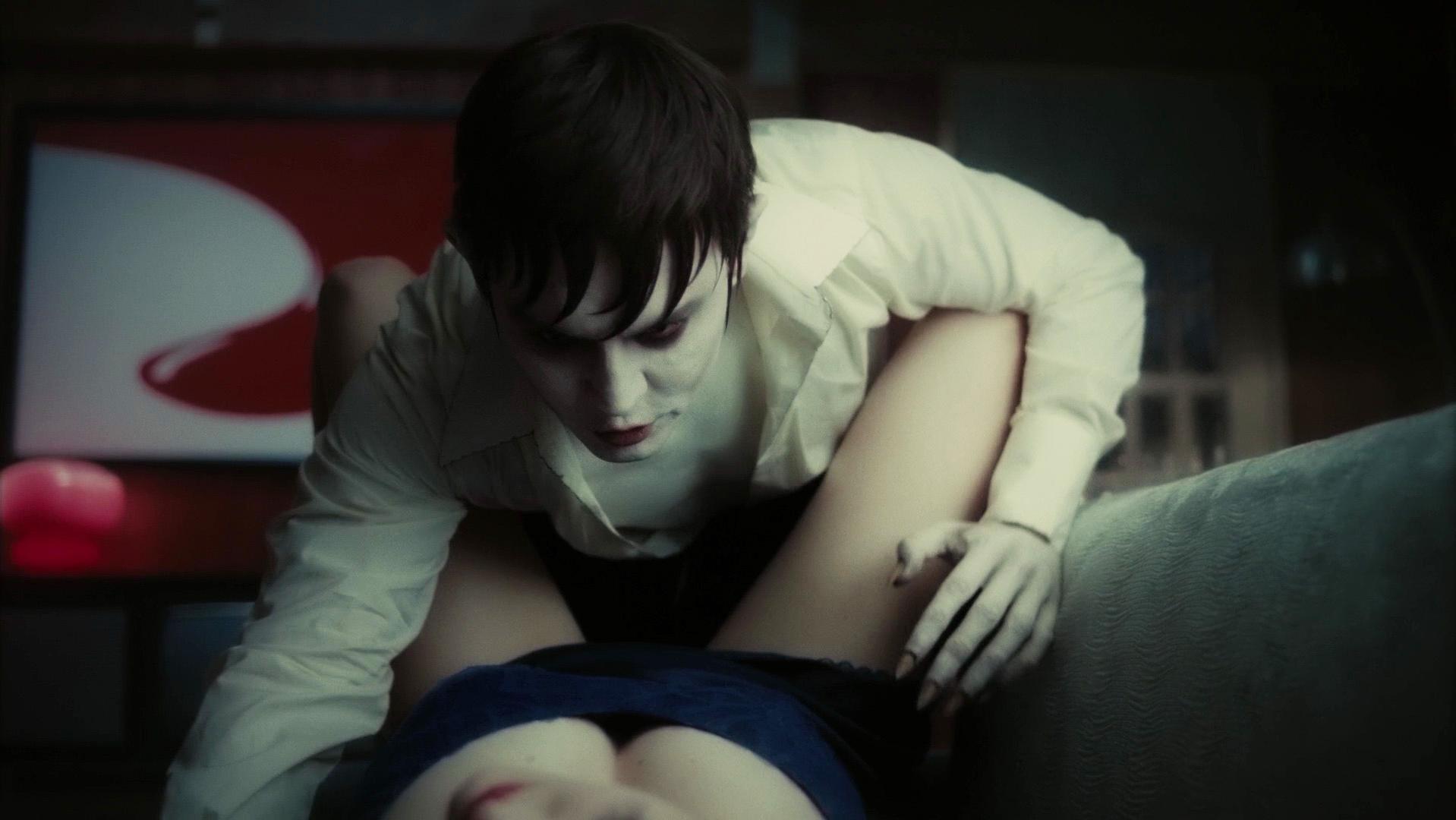 Eva Green sexy - Dark Shadows (2012)