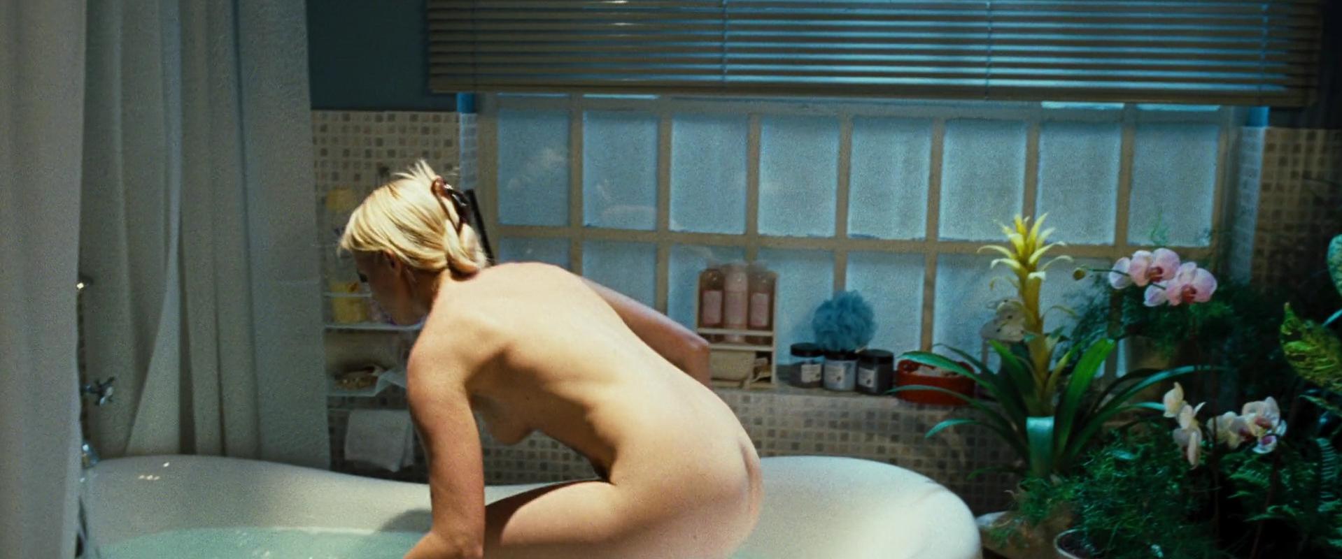 Nude Video Celebs Amy Smart Nude Mirrors 2008
