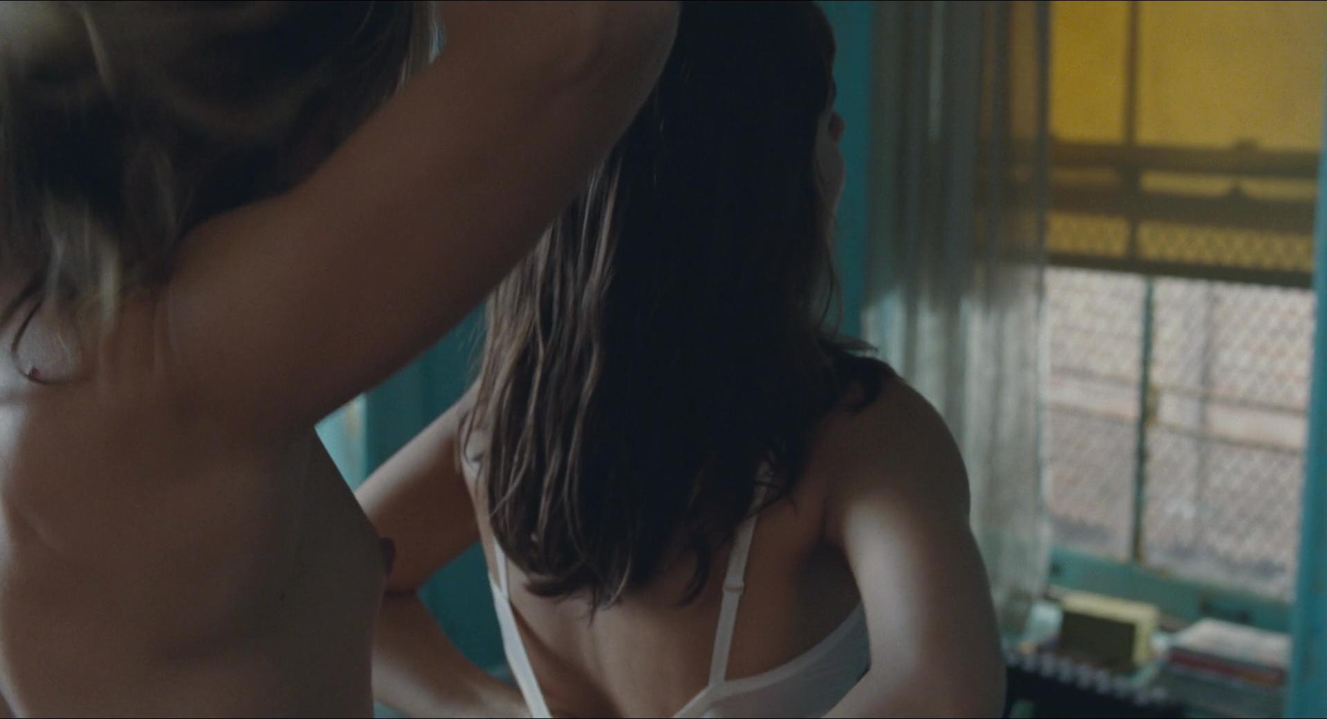 Cecile De France nude, Flore Bonaventura nude - Chinese Puzzle (2013)