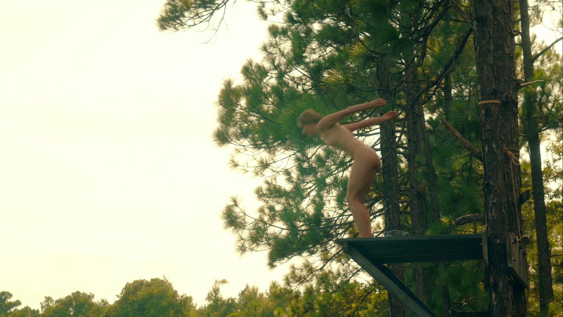 Christina Ricci nude - Z The Beginning of Everything s01e01 (2017)