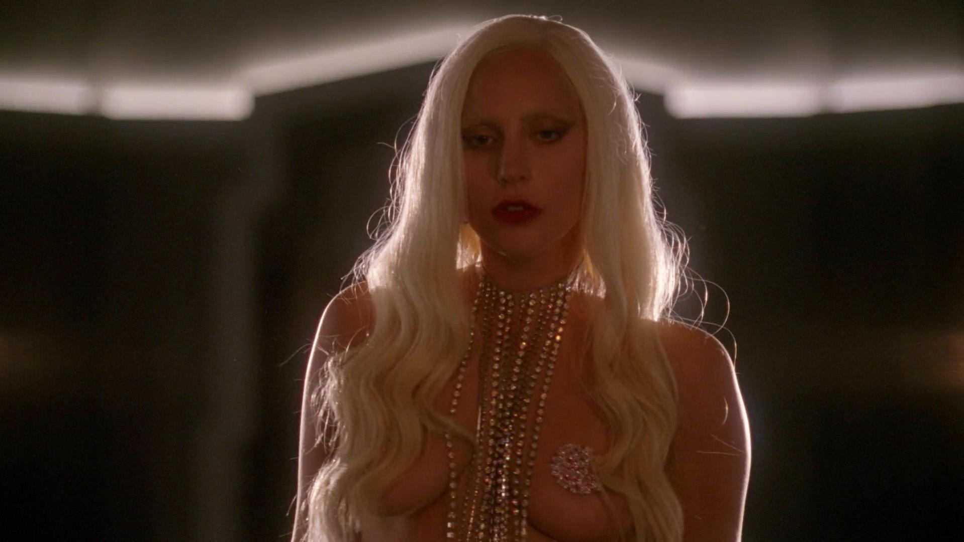 Lady Gaga sexy, Chasty Ballesteros sexy - American Horror Story s05e01 (2015)