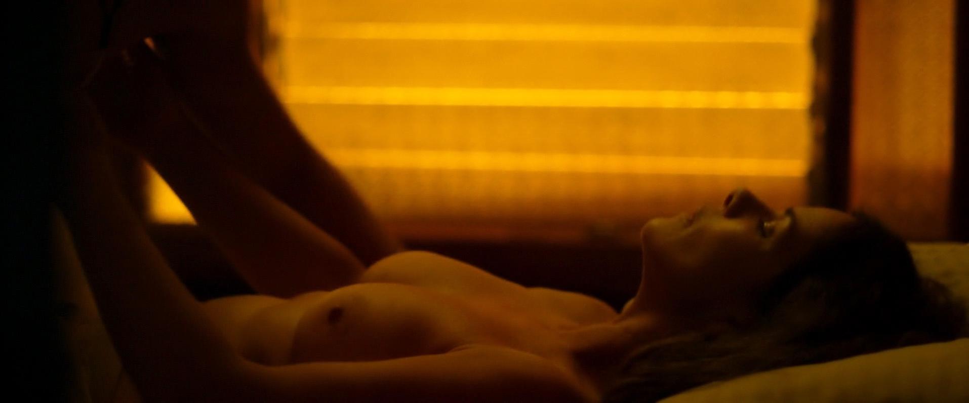 Marcia Gay Harden nude - After Words (2015)