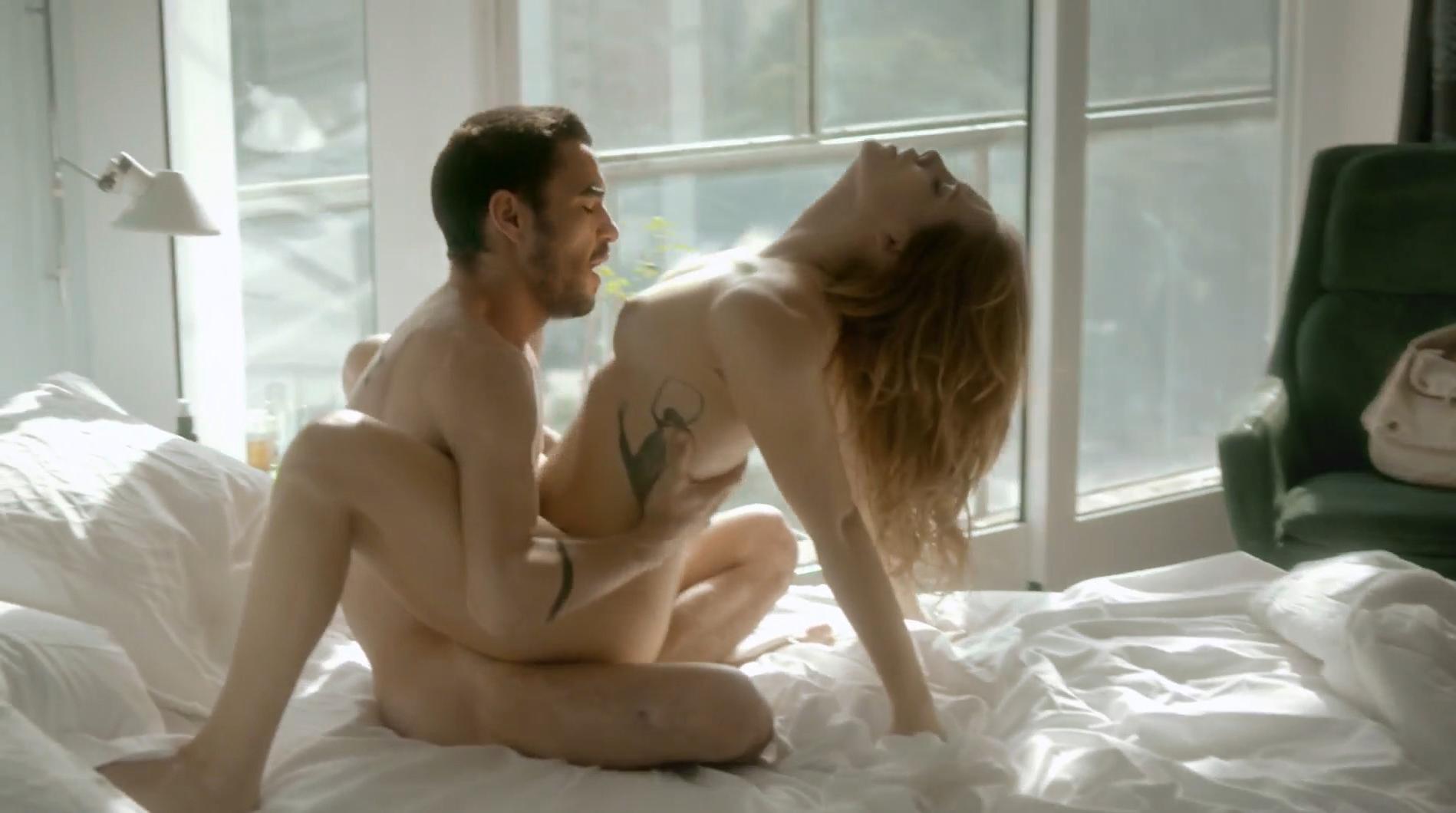 Nude Video Celebs Leticia Colin Nude Ponte Aerea 2015