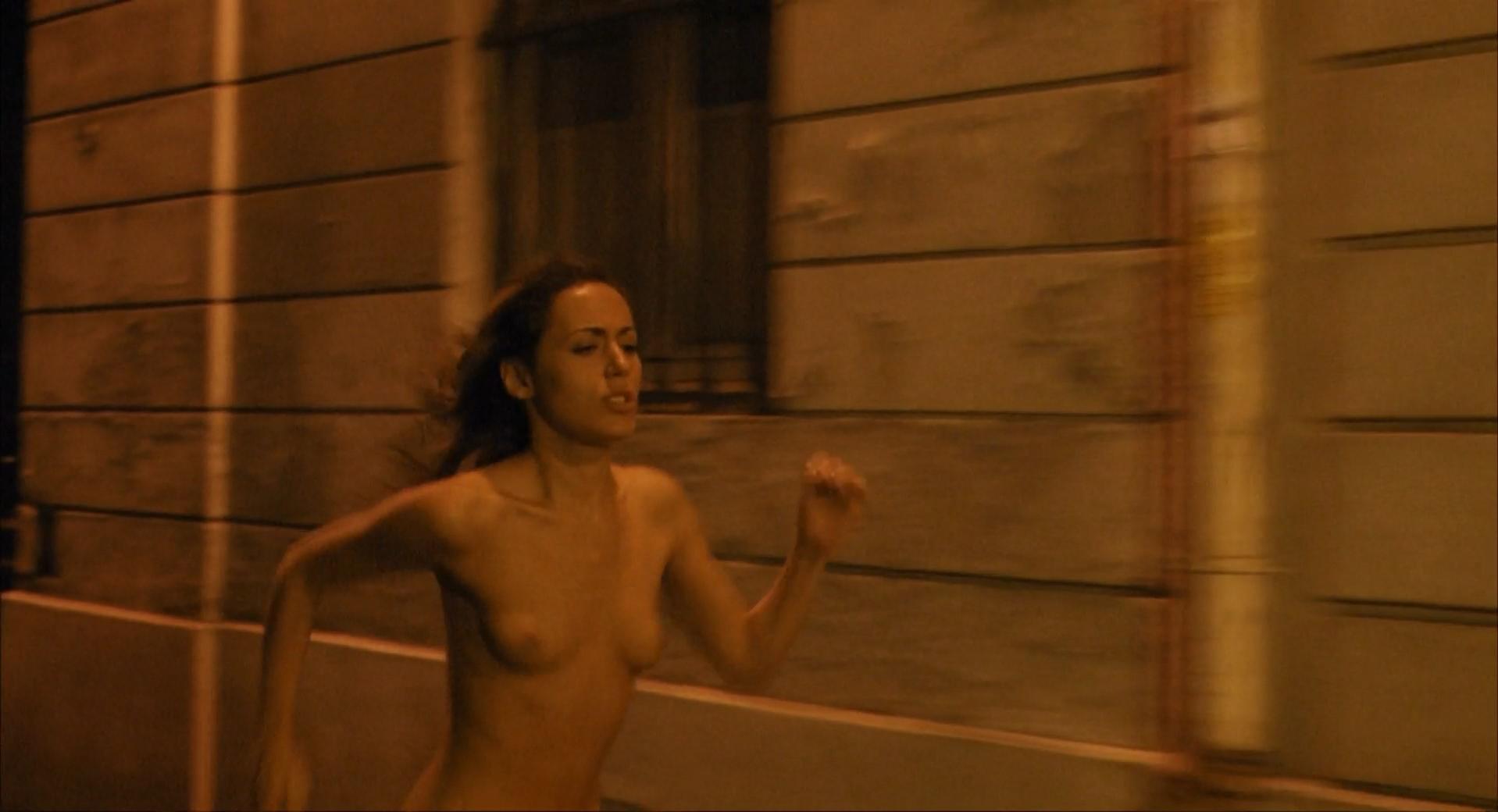 Irene Montala nude, Isabelle Joly nude, Anne Steffens nude - Russian Dolls (2005)