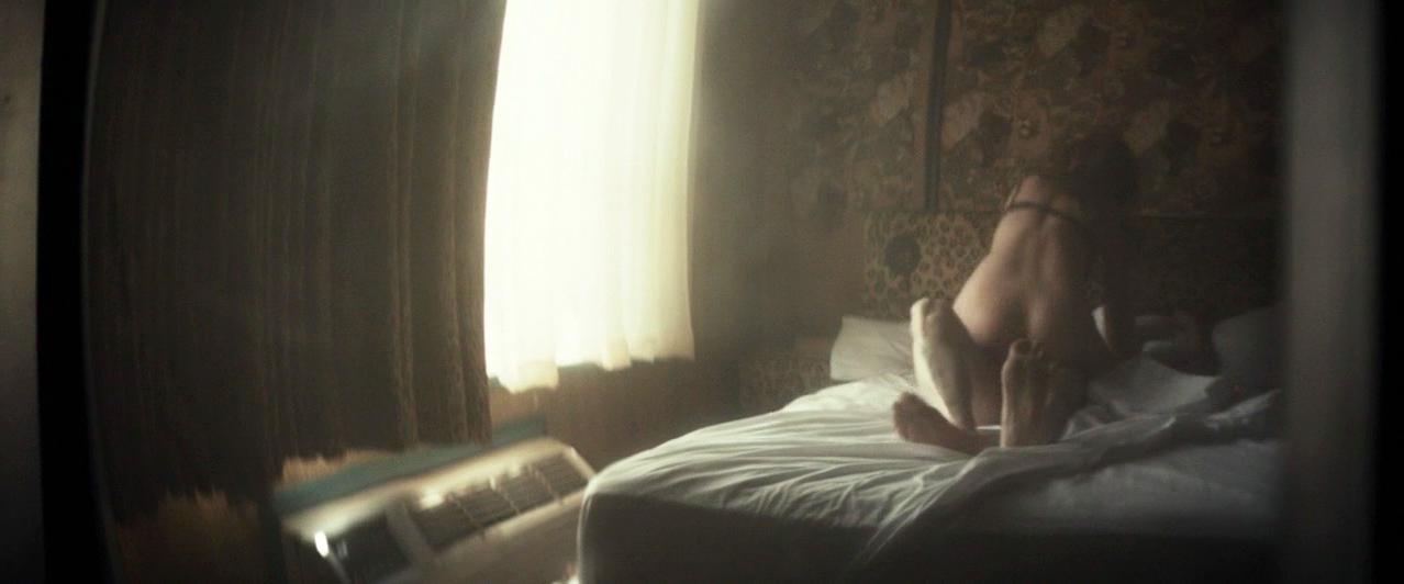 Olivia Wilde nude - Meadowland (2015)