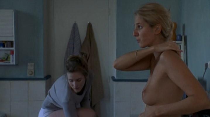 Nude Video Celebs Natacha Regnier Nude Sandrine Kiberlain Nude Tout Va Bien On S En Va 2000