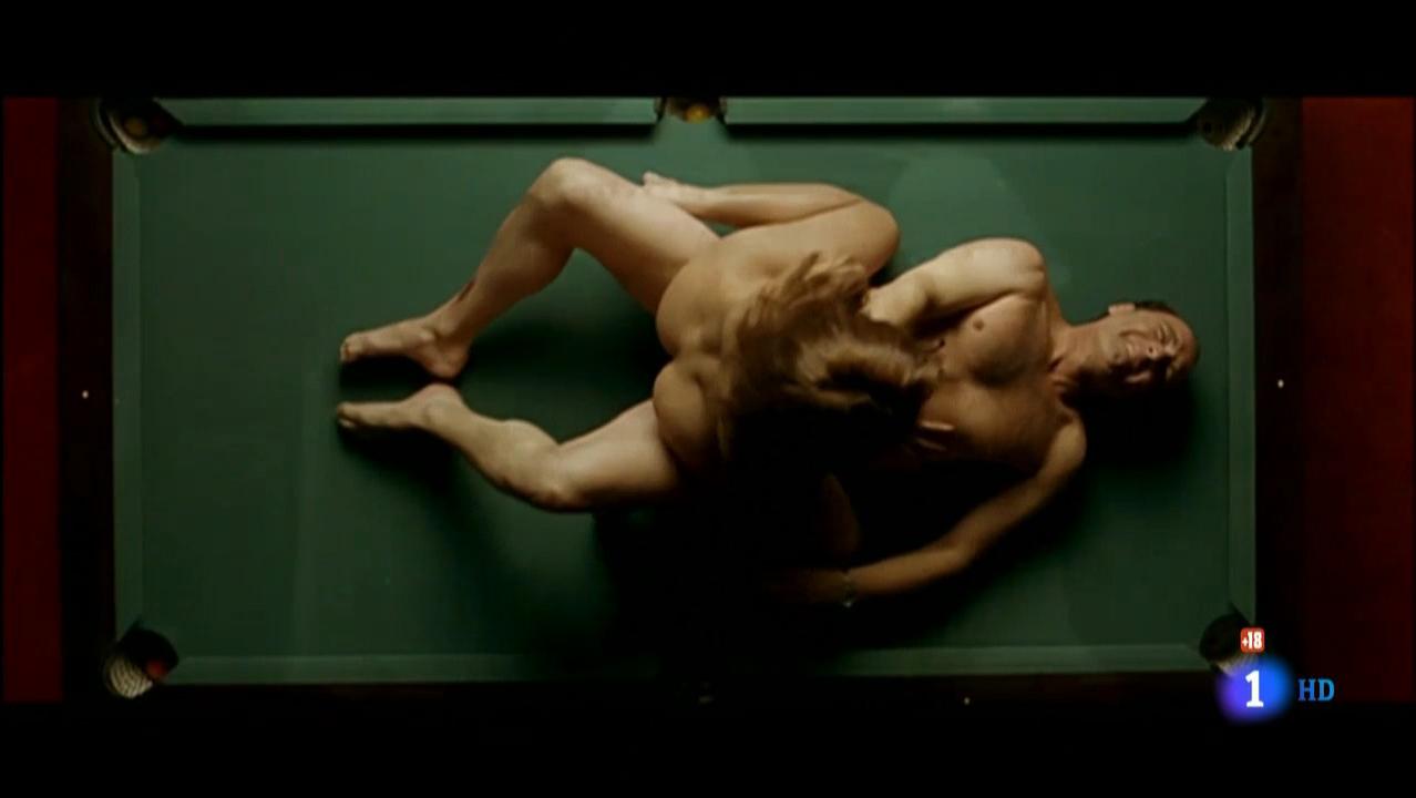 Nude Video Celebs Veronica Echegui Nude El Menor De Los Males 2004 9953