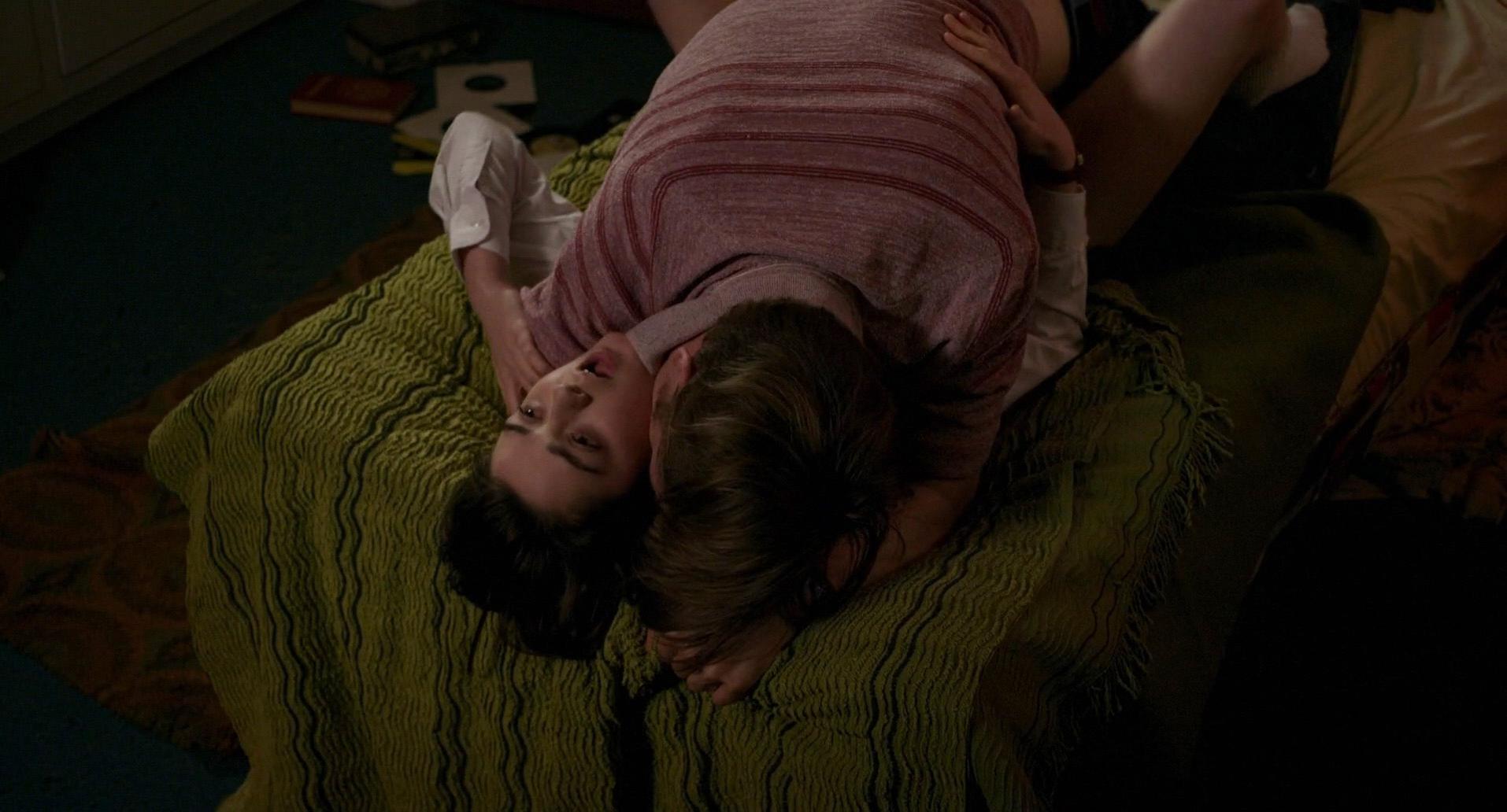 Maisie Williams sexy - The Falling (2014)