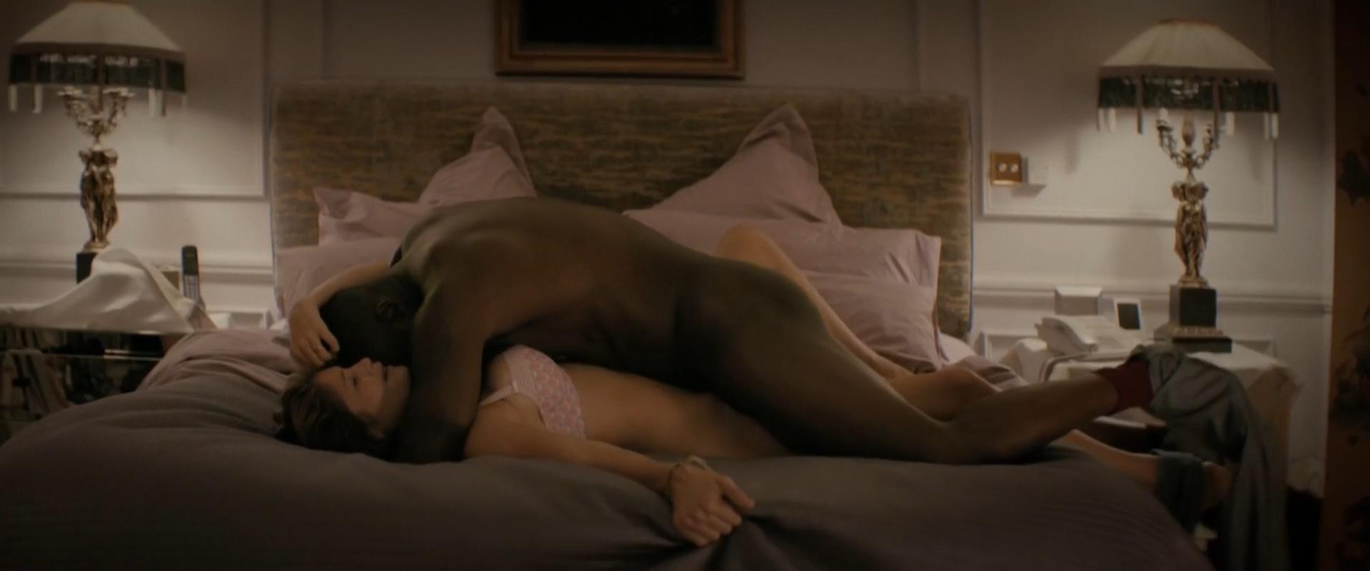 Gemma Arterton sexy, Jane Elsmore nude - 100 Streets (2016)