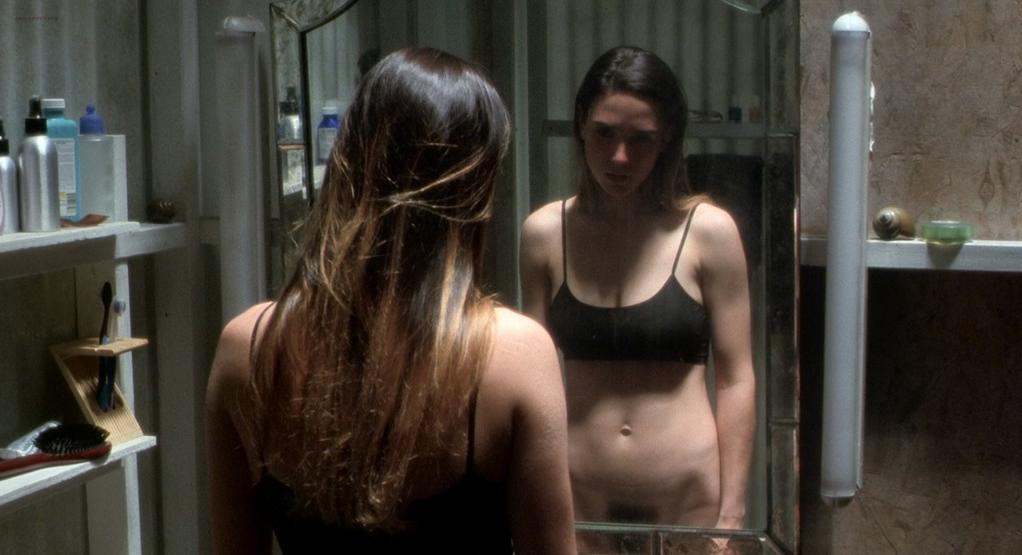 Jennifer Connelly nude - Requiem for a Dream (2000)