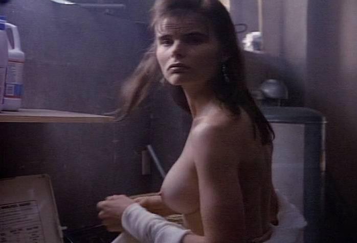 Mariel Hemingway nude - Tales from the Crypt s03e01 (1991)