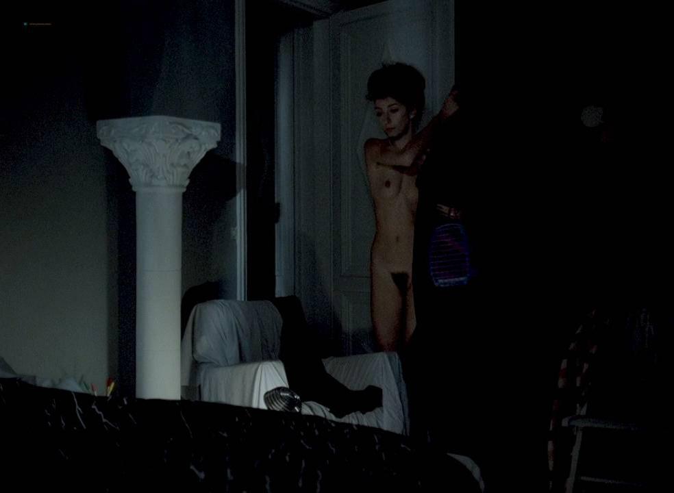 Pascale Ogier nude - Les nuits de la pleine lune (1984)