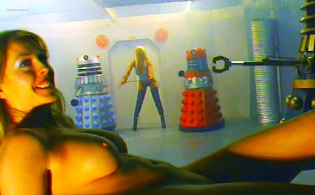 Sonja Karina nude, Eliza Borecka nude - Abducted by the Daleks (2005)