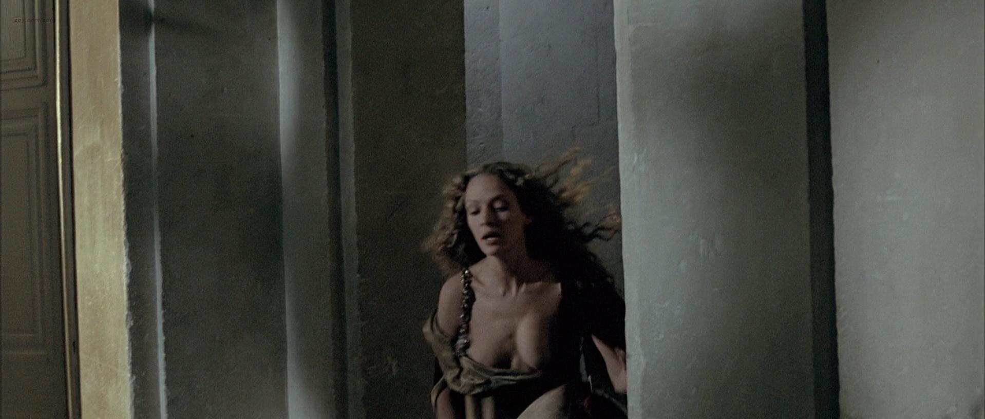 Uma Thurman nude, Philippine Leroy-Beaulieu nude, Marine Delterme nude - Vatel (2000)