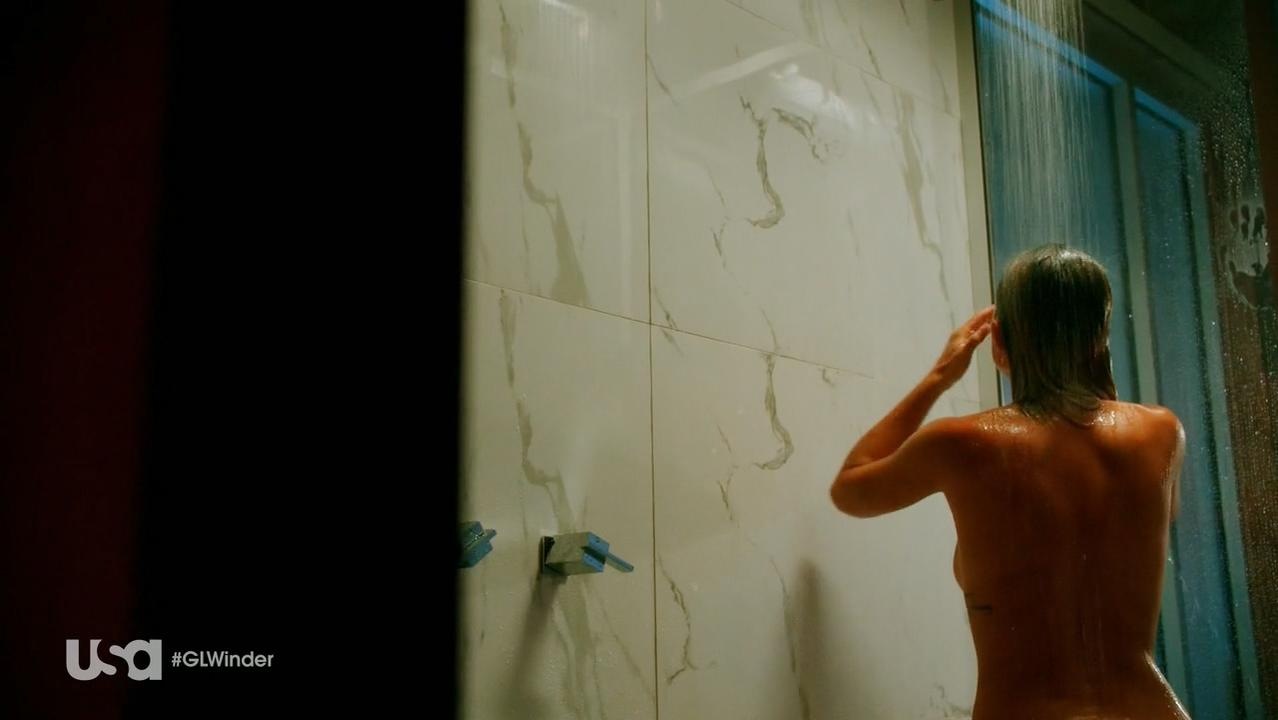 Serinda Swan sexy - Graceland s03e06 (2015)