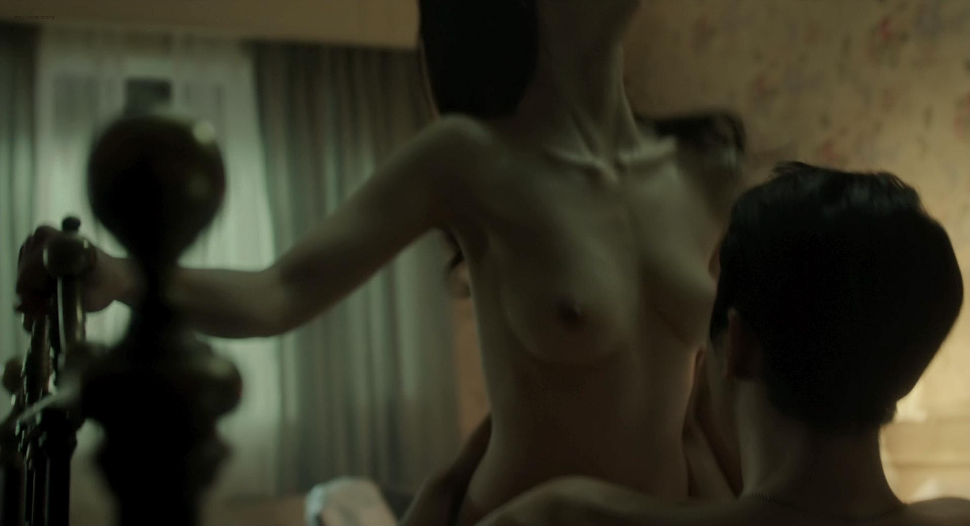 Lim Ji-yeon nude - Obsessed (2014)