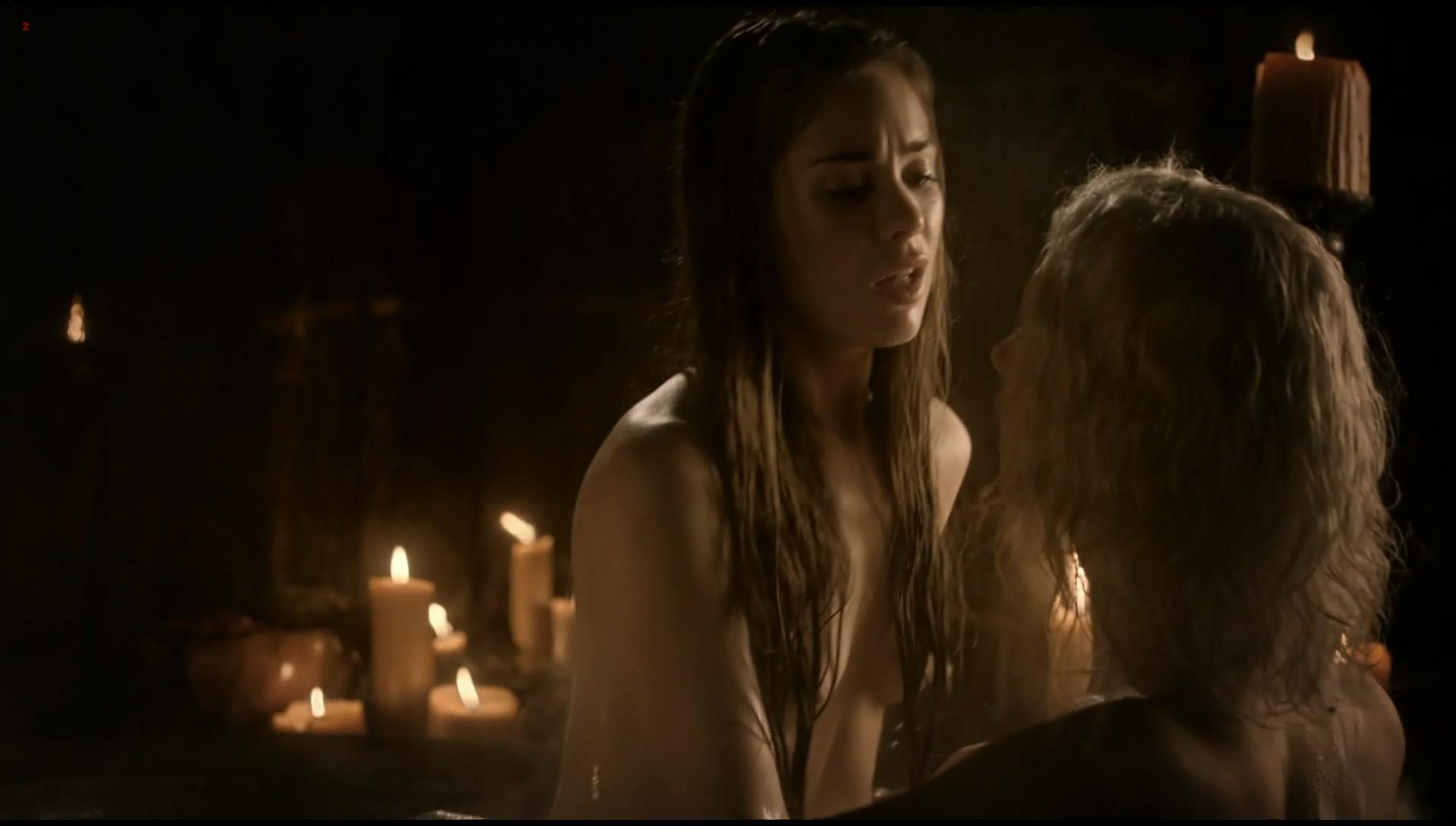 Nude Video Celebs Roxanne Mckee Nude Game Of Thrones S01e04 2011