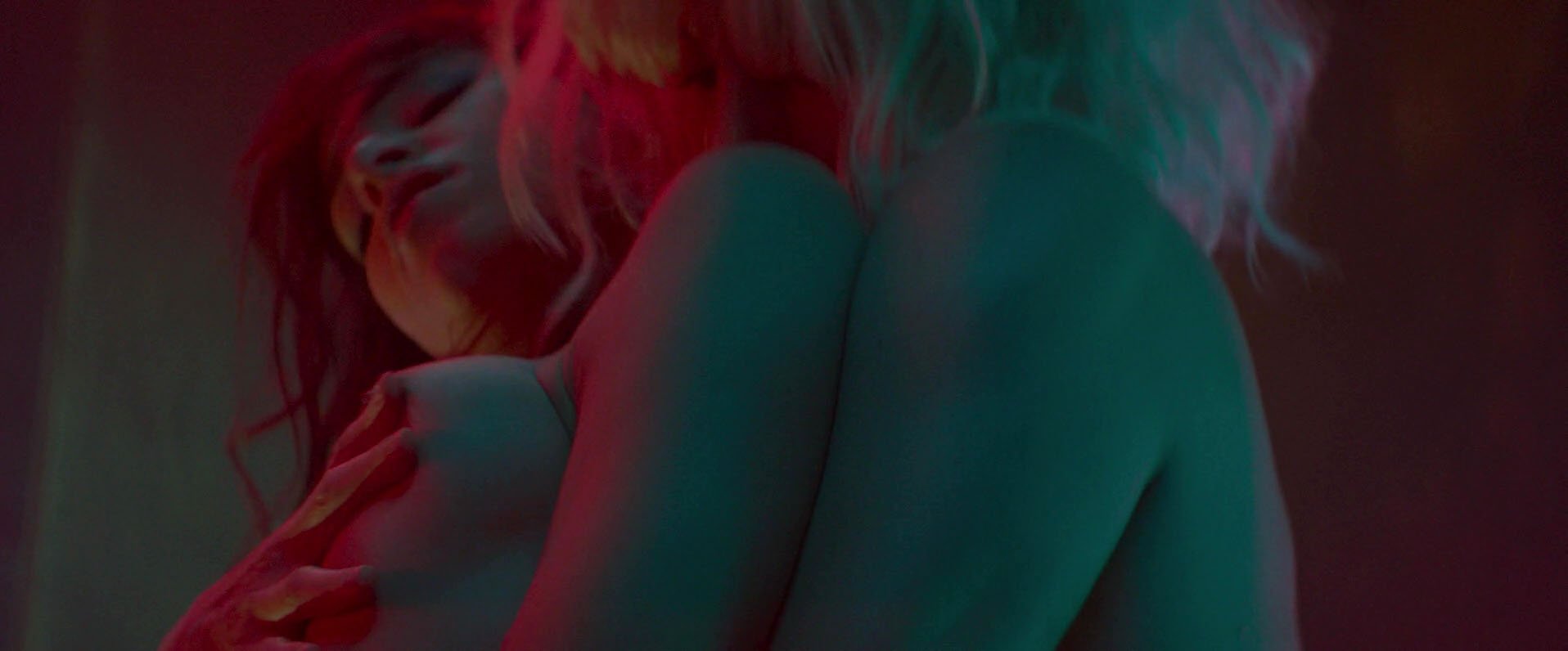 Charlize theron atomic blonde sex scenes