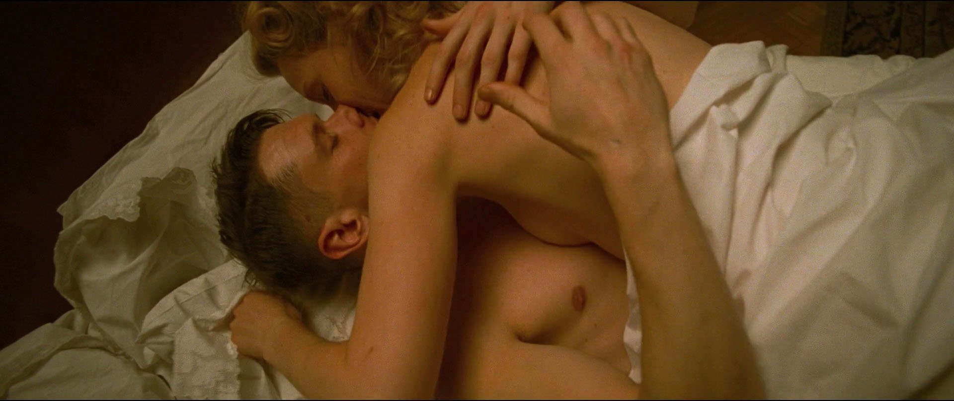 Mia Wasikowska nude - The Man with the Iron Heart (2017) .