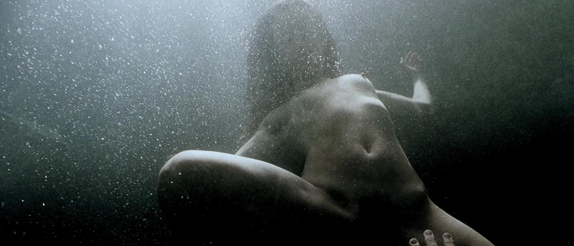 Nude Video Celebs Juliette Lewis Nude Blueberry 2004
